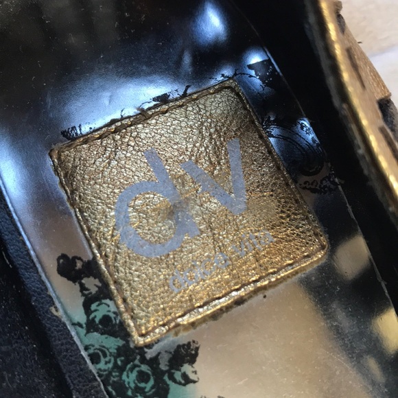 Gold laser cut flats - Picture 6 of 6